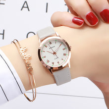 Load image into Gallery viewer, Simple Gold Women Leather Watches Elegant Small Bracelet Female Clock 2019 Fashion Brand Roman Dial Retro Ladies Wristwatches
